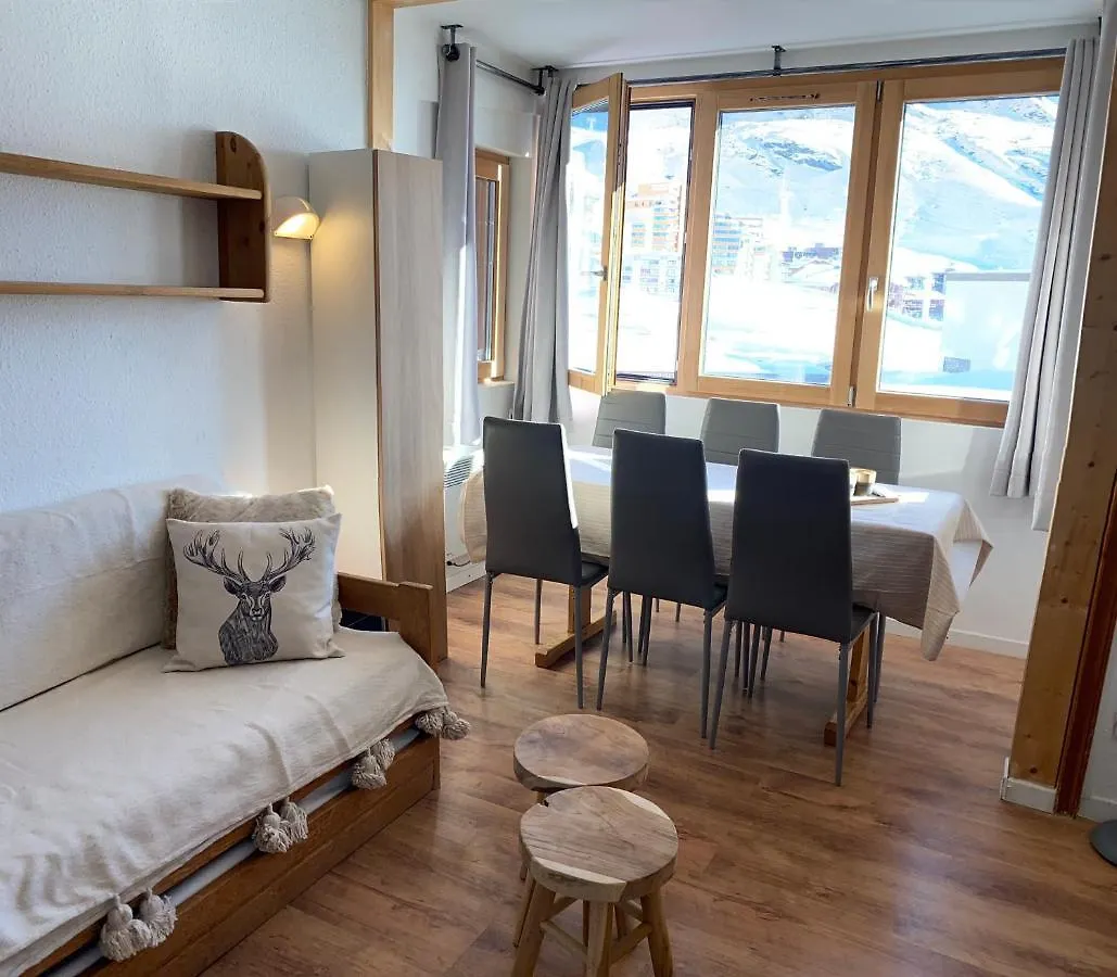 Contatos de Le V - 2 Bedrooms Flat In The Middle Of Val Thorens